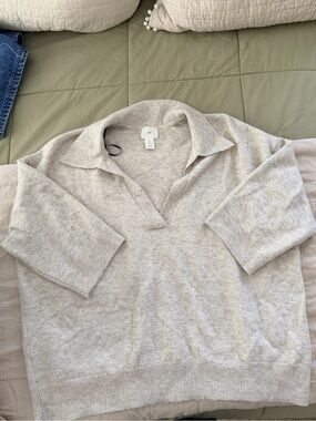 H&M Light Beige Collared V-Neck Sweater